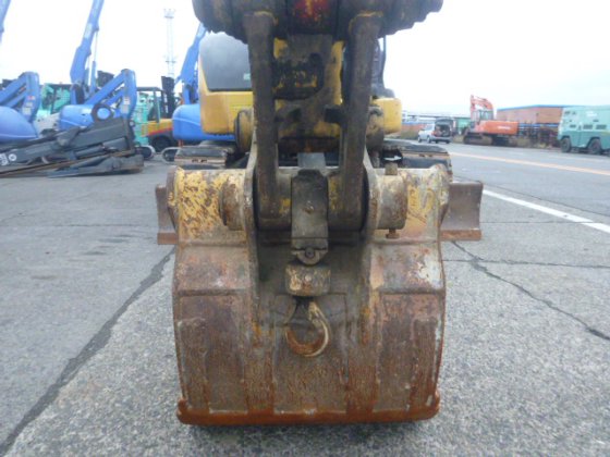 2011 KOMATSU PC40MR 3