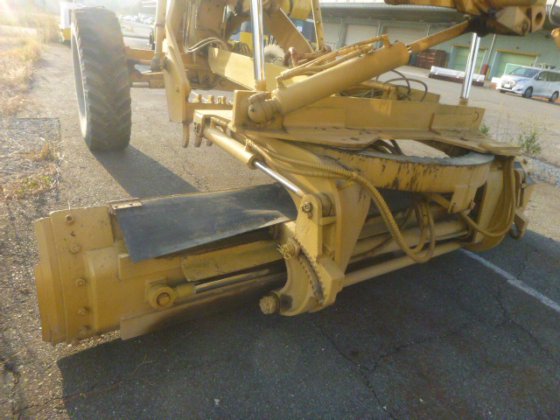 2002 MITSUBISHI MG430E