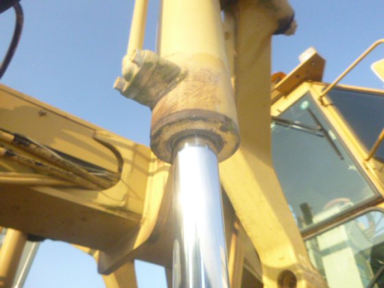 2002 MITSUBISHI MG430E