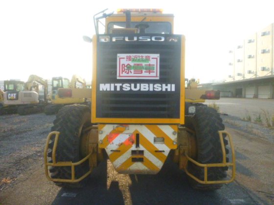 2002 MITSUBISHI MG430E