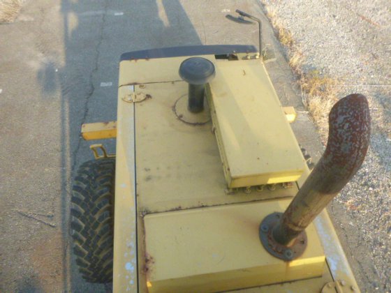 2002 MITSUBISHI MG430E