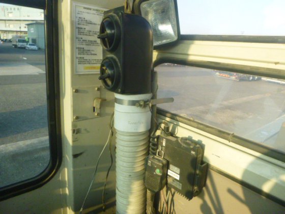 2002 MITSUBISHI MG430E