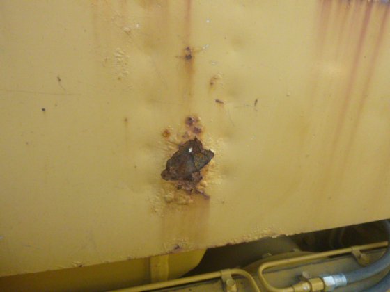 2002 MITSUBISHI MG430E