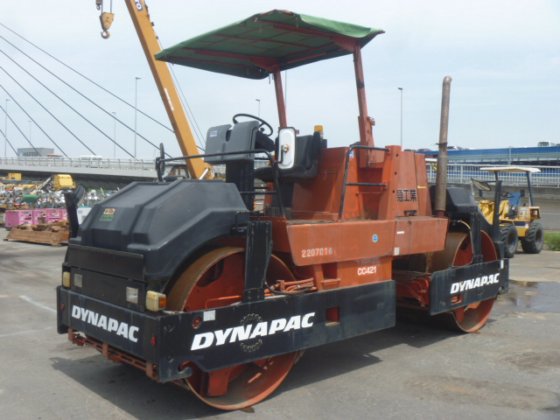 1991 DYNAPAC CC421