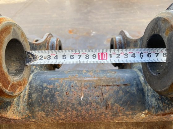 CAT 305E 的斜坡铲