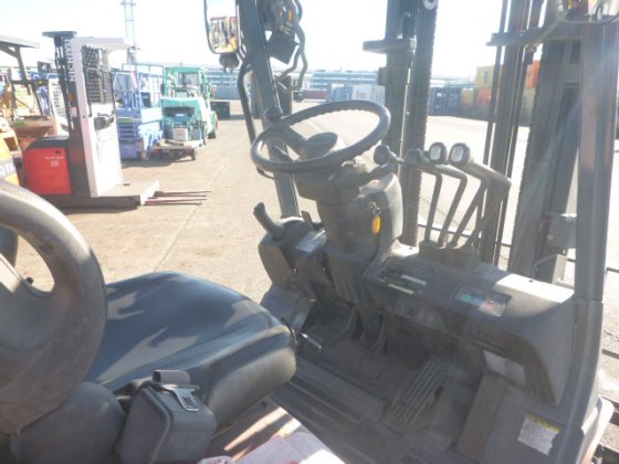 2014 年 TOYOTA 7FB25