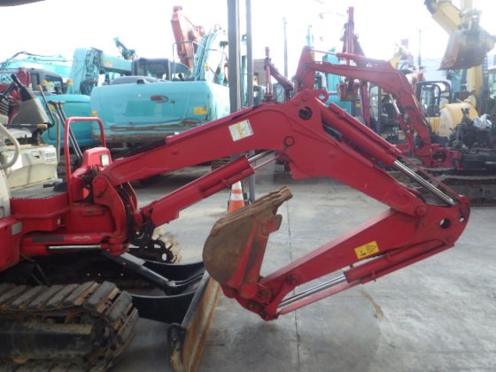 2014 YANMAR VIO27 5B