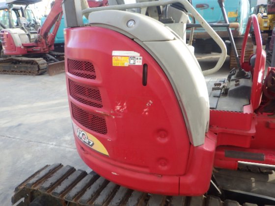 2014 YANMAR VIO27 5B