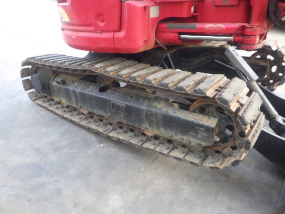 2014 YANMAR VIO27 5B