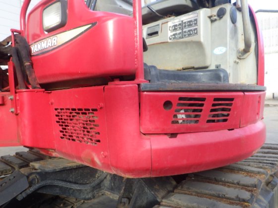 2014 YANMAR VIO27 5B