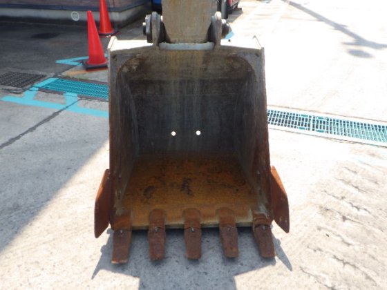 2015 KOBELCO SK135SR 3