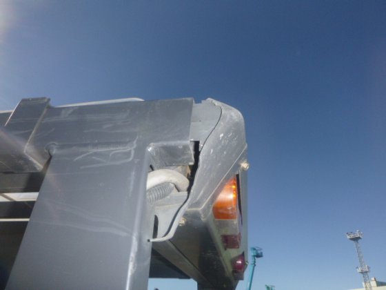 2003 MITSUBISHI FG20D