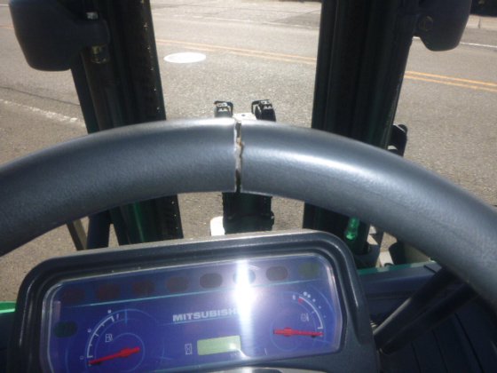 2003 MITSUBISHI FG20D