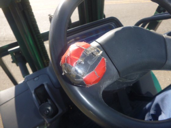 2003 MITSUBISHI FG20D