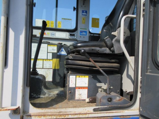 2013 IHI IC75