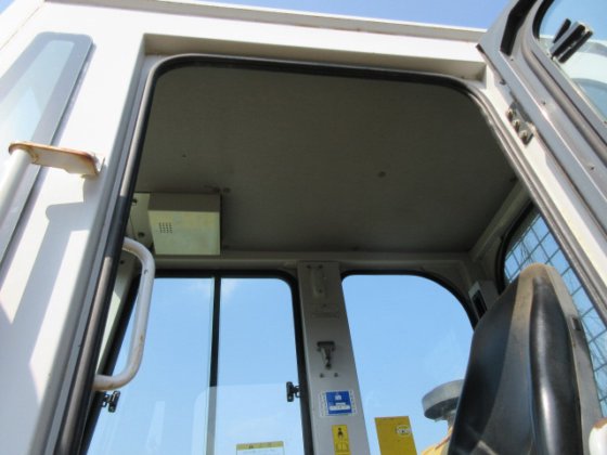 2013 IHI IC75