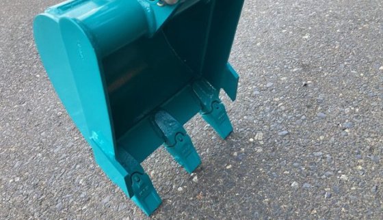 2025 久保田 U 008 5S