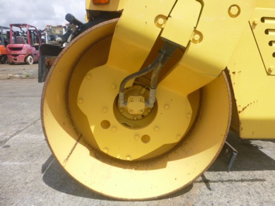 2005 DAINAPAC CC150C 2