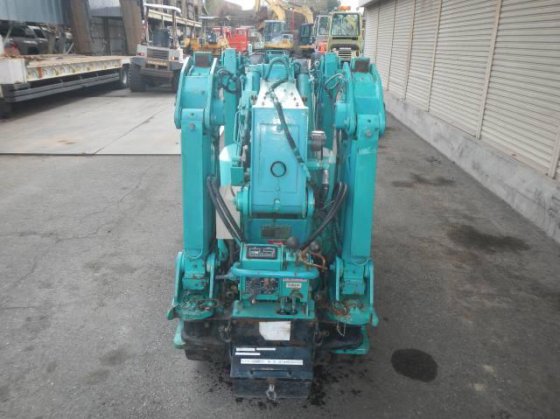 2005年 前田 MC 285CWM