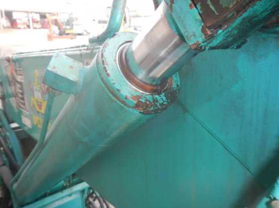 2005年 前田 MC 285CWM