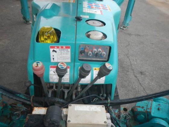 2005年 前田 MC 285CWM