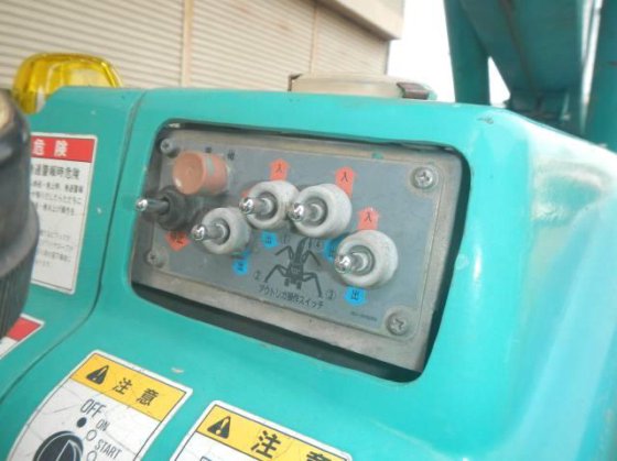 2005年 前田 MC 285CWM