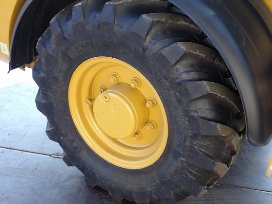 2017 卡特彼勒 907M H77