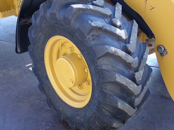 2017 卡特彼勒 907M H77