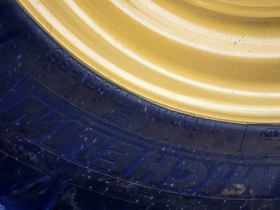 2017 卡特彼勒 907M H77