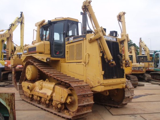 1988 CAT D8N
