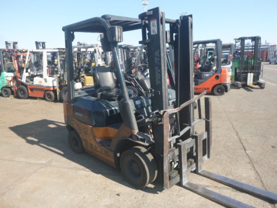 2004 丰田 02 7FD15