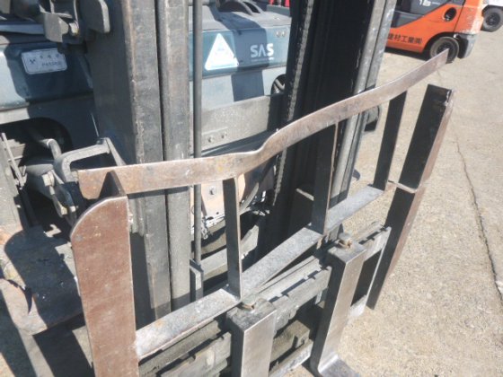 2004 丰田 02 7FD15