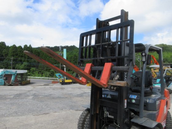 2022 丰田 02 8FD25