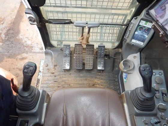 2015 日立 ZX330LC 5B