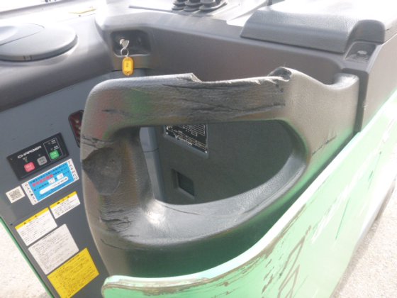 2014 年 TOYOTA 7FBR15