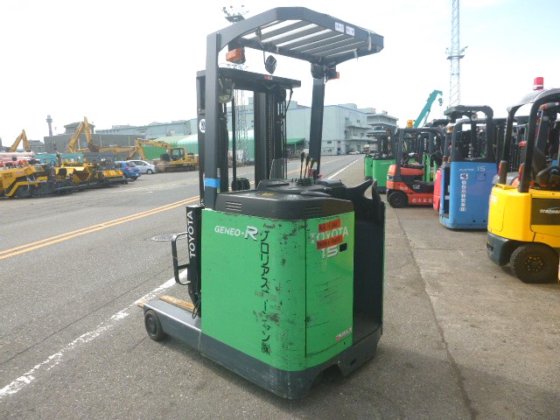 2014 年 TOYOTA 7FBR15