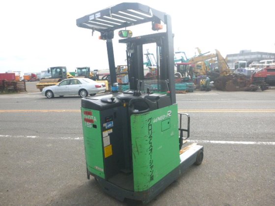 2014 年 TOYOTA 7FBR15