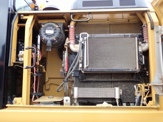 2016 卡特彼勒 320E SXE