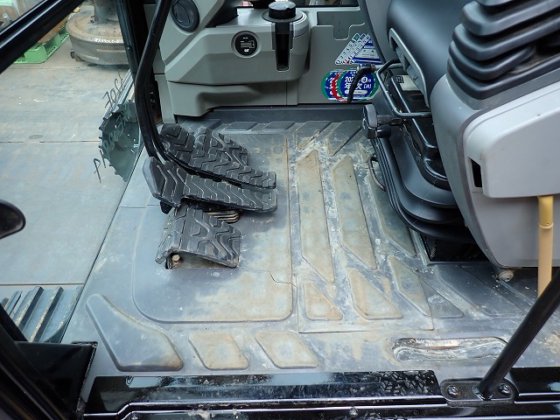 2016 卡特彼勒 320E SXE