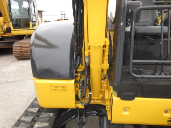 2016 小松 PC58UU 6