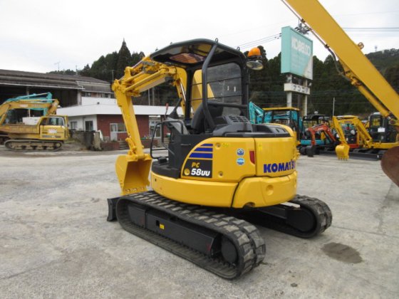 2016 小松 PC58UU 6