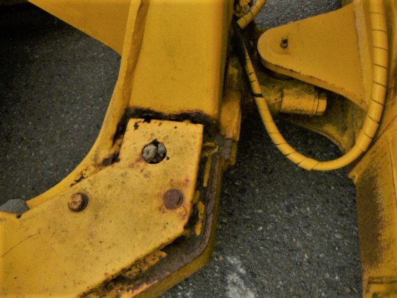 2000 KOMATSU D20A 7E