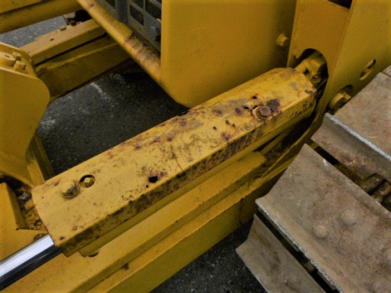 2000 KOMATSU D20A 7E