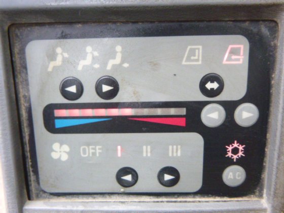 1998 KOBELCO SK100W 2