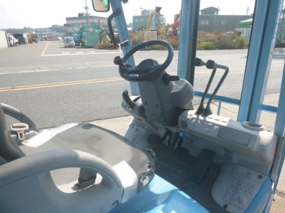 2005 KOMATSU FD15LT 20