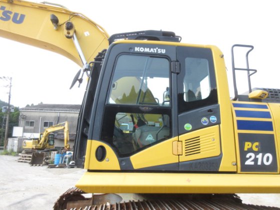 2017 小松 PC210 11