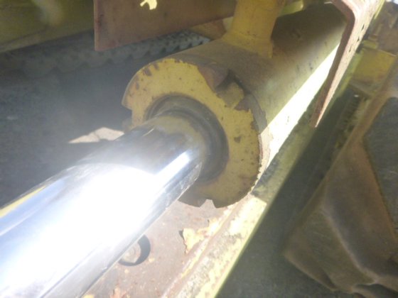 1996 KOMATSU D20A 7E