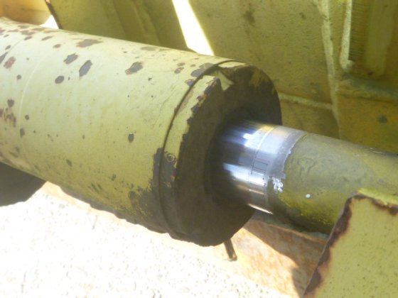 1996 KOMATSU D20A 7E