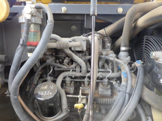 2014年住友SH75XU 3