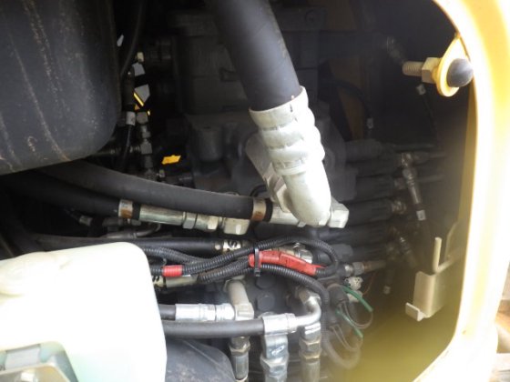 2014年住友SH75XU 3